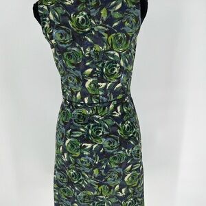 LOFT ROSES FLORAL SHEATH DRESS IN GREEN AND BLUE FULLY LINED,‎ BACK ZIPPER